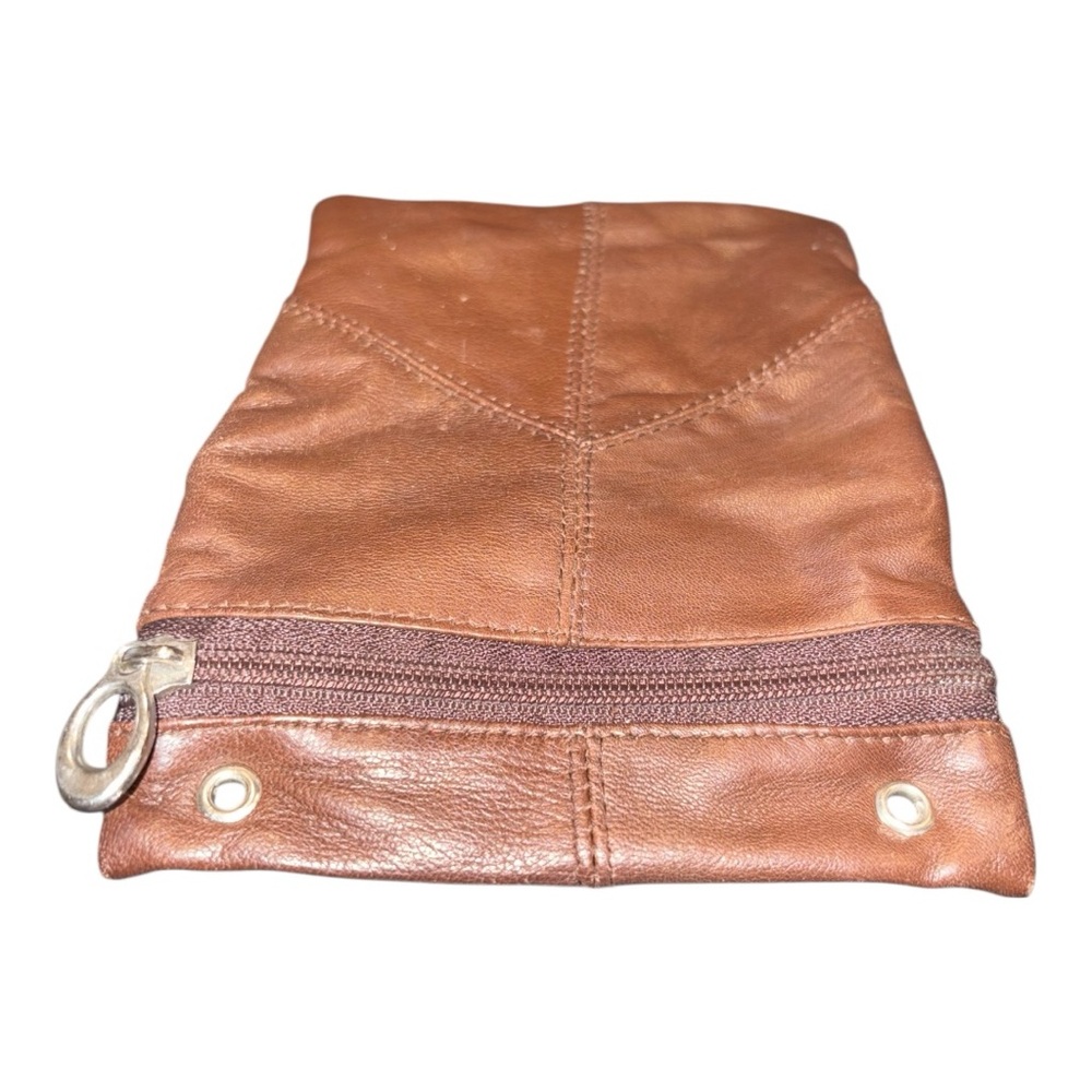 Marshal Leather Travel Pouch 3 zip pockets and one snap. Missing strap. B18 - Picture 5 of 9